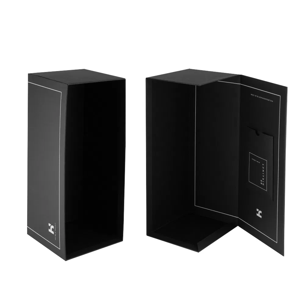 주문 Foldable 까만 자석 마감 향수 선물 상자 분홍색 옷 포장 종이상자 제조자